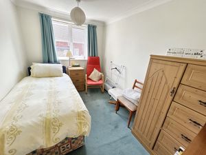 Bedroom- click for photo gallery